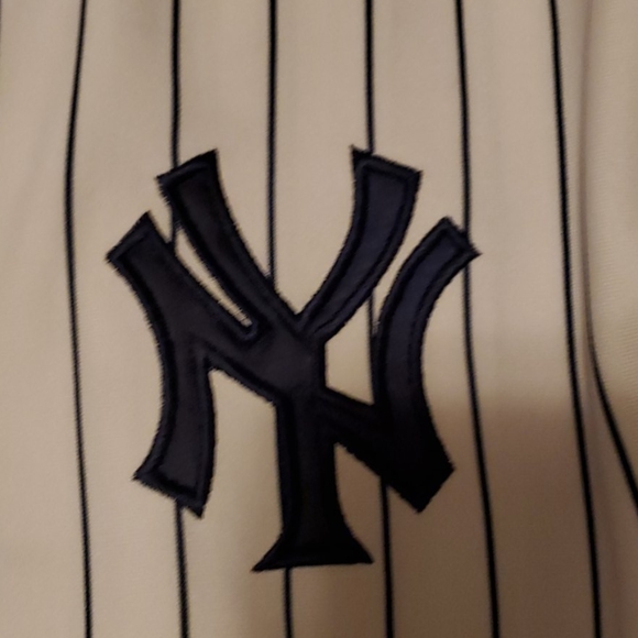 Baby Ruth throwback - Picture 2 of 3